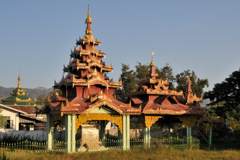 Tomb of Sao Shwe Thaike